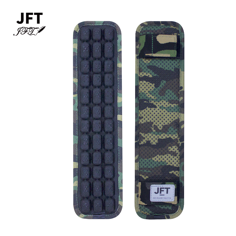 <strong>Camo relief  shoulder strap</strong>